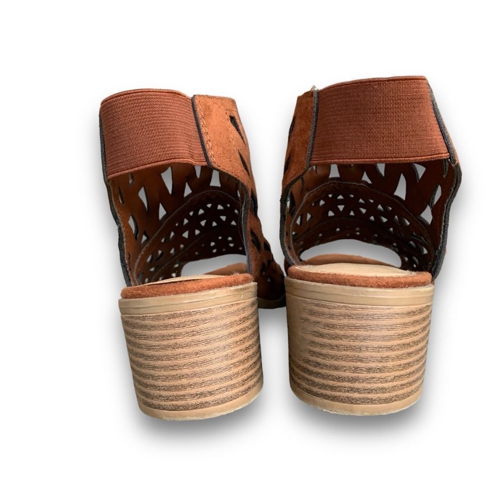 American Eagle Aztec Southwestern Cutout boho Heeled Sandals Women’s size 7 - Picture 9 of 13